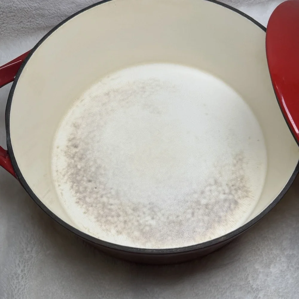 Giada De Laurentiis 6qt Dutch Oven Cast Iron Red Double Handles Pre-Owned